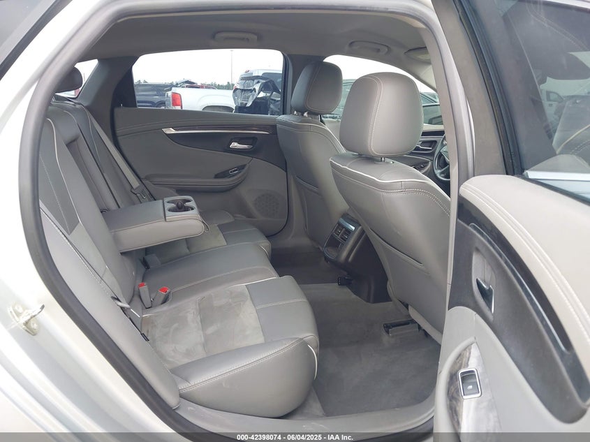2015 CHEVROLET IMPALA VIN: 2G1125S33F9230495