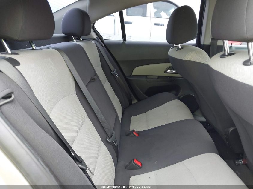 2013 Chevrolet Cruze Ls Auto VIN: 1G1PA5SG5D7211364 Lot: 42398351