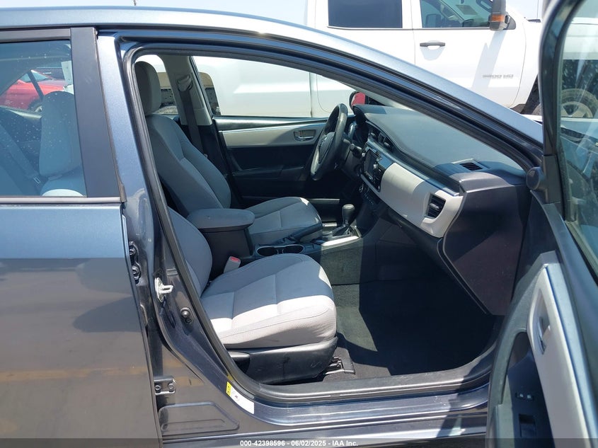 2015 TOYOTA COROLLA LE - 5YFBURHE1FP231778