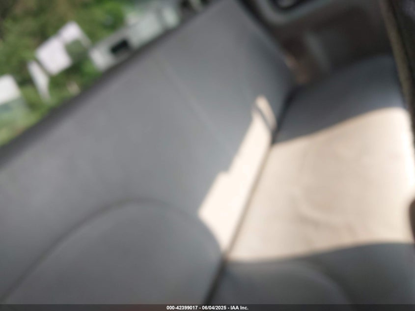 2005 International 4000 4300 VIN: 1HTMMAAL35H135585 Lot: 42399017