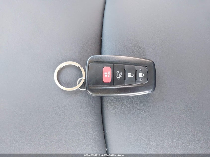 2024 TOYOTA RAV4 HYBRID XLE PREMIUM - 2T3B6RFV7RW082929