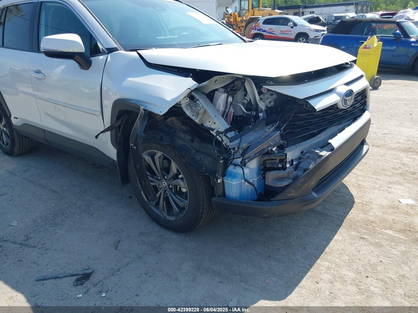 2024 TOYOTA RAV4 HYBRID XLE PREMIUM - 2T3B6RFV7RW082929