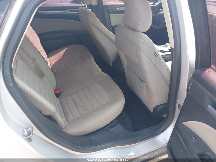 2018 Ford Fusion S VIN: 3FA6P0G72JR187158 Lot: 42399746