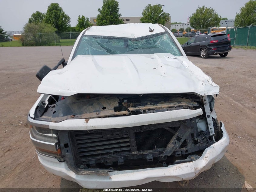 2018 CHEVROLET SILVERADO 1500 CUSTOM - 1GCVKPEC8JZ221757