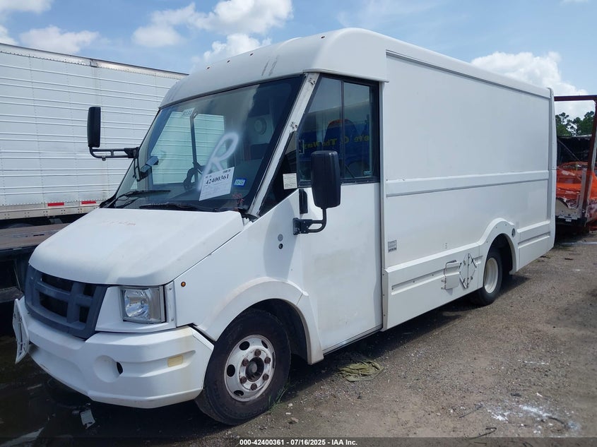 2013 Isuzu Commercial Van null van diesel JALB4T172D7W00945 photo #3