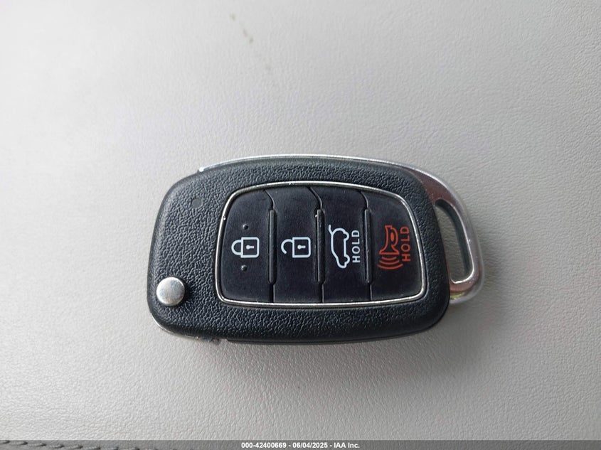 2021 HYUNDAI TUCSON SE - KM8J23A4XMU311687