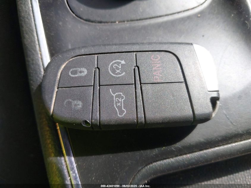 2017 Dodge Durango Sxt VIN: 1C4RDHAGAHC672353 Lot: 42401098