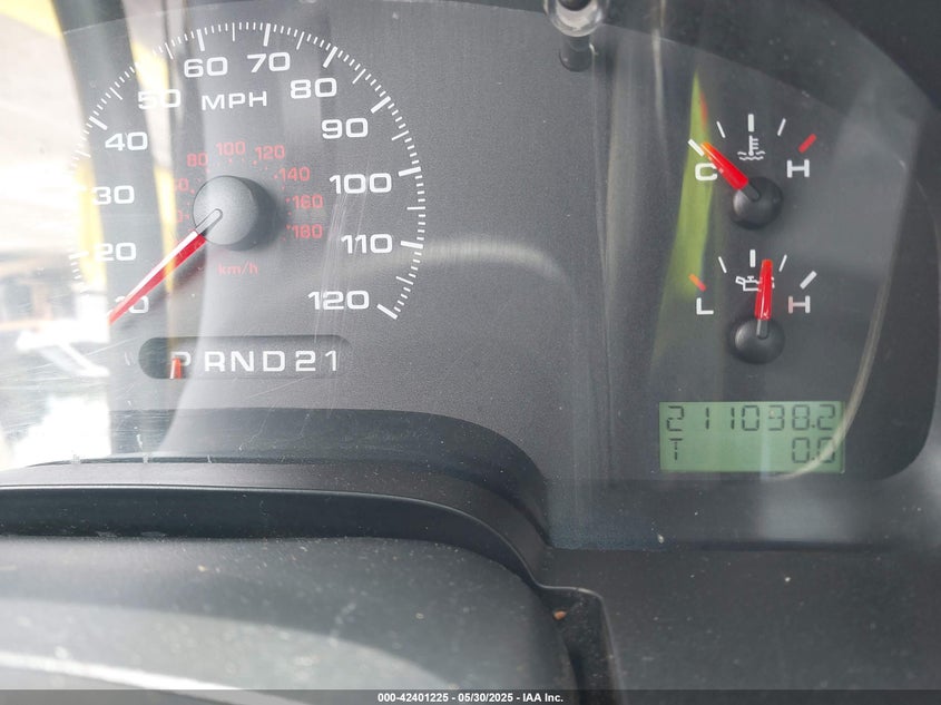 2008 FORD F-150 VIN: 1FTRF12218KD25864