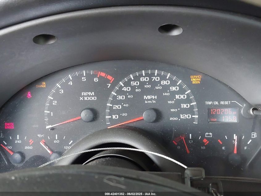 2001 Chevrolet Camaro VIN: 2G1FP32KX12142256 Lot: 42401352