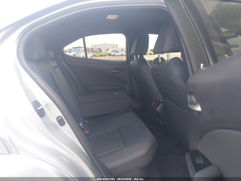 2023 LEXUS UX 250H VIN: JTHP6JBH5P2145912