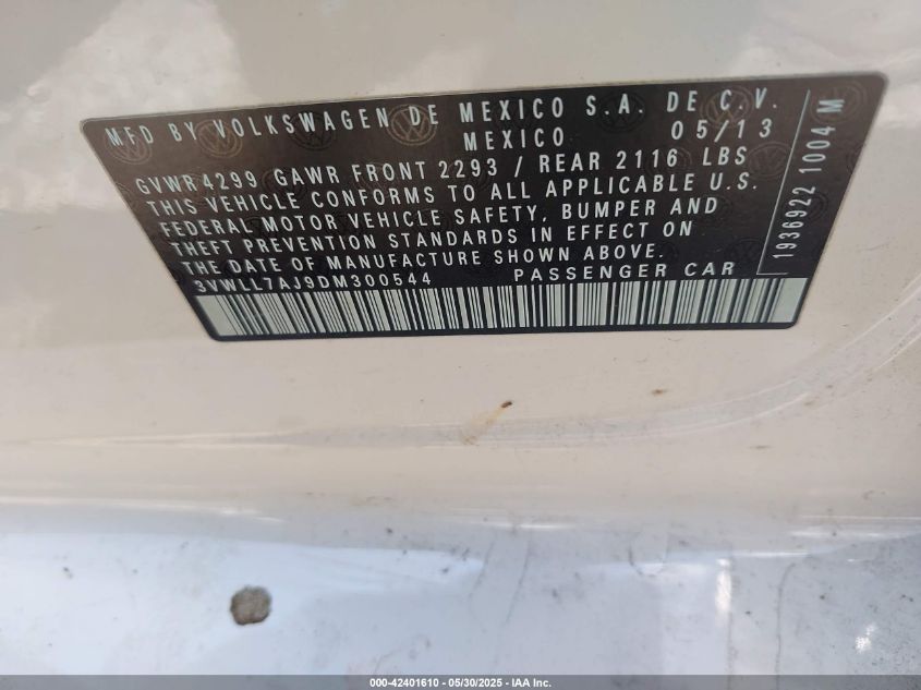 2013 Volkswagen Jetta 2.0L Tdi VIN: 3VWLL7AJ9DM300544 Lot: 42401610