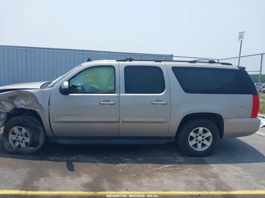 2008 GMC Yukon Xl 1500 Slt VIN: 1GKFC16J98J128254 Lot: 42401754