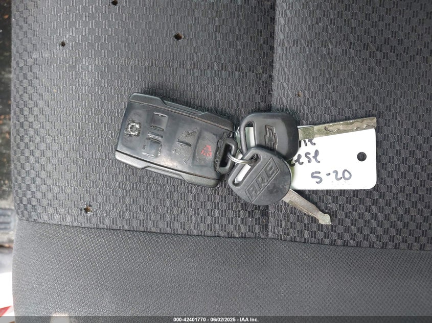 2014 CHEVROLET SILVERADO 1500 2LT - 1GCVKREH8EZ385717