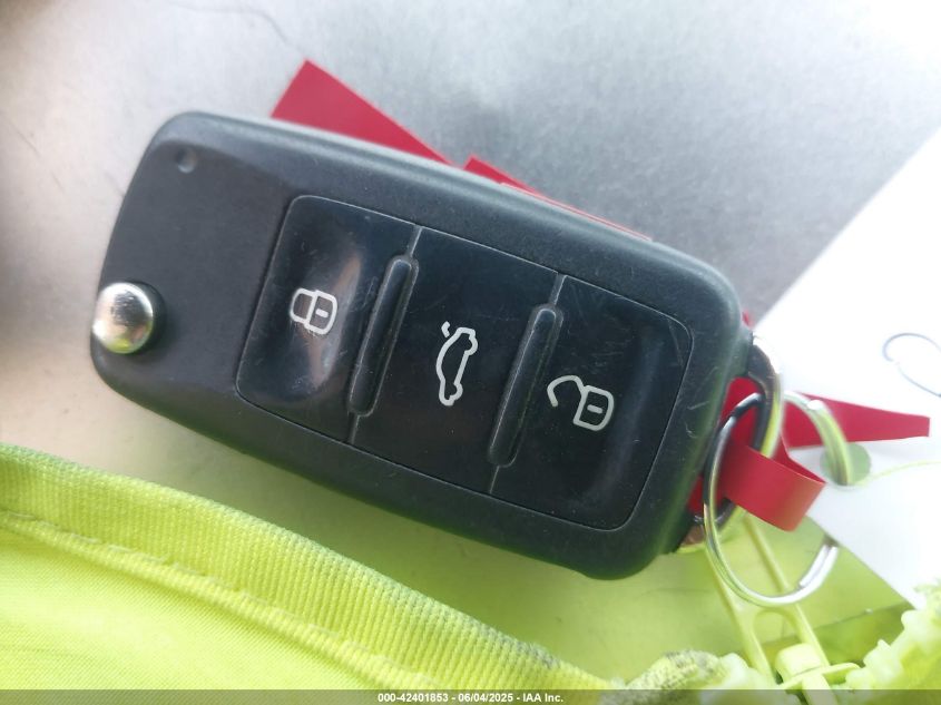 2014 Volkswagen Tiguan S VIN: WVGAV3AX9EW625726 Lot: 42401853