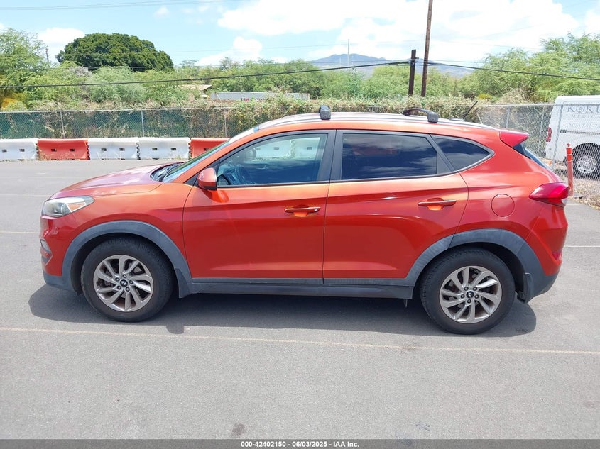 2016 HYUNDAI TUCSON SE - KM8J33A44GU025545