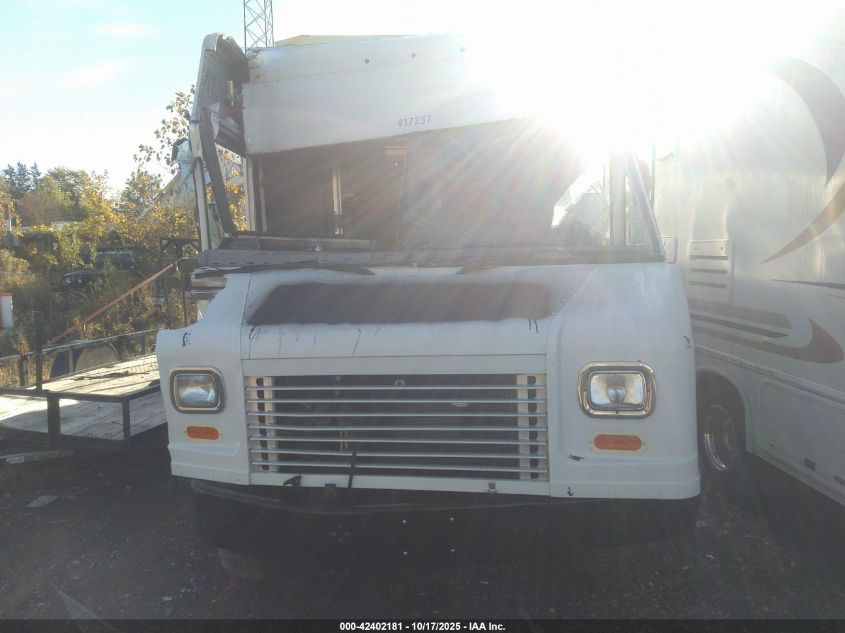 2019 Ford E-450 Stripped VIN: 1FC3E4K67KDC17600 Lot: 42402181