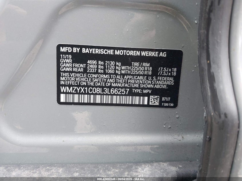 2020 MINI COOPER VIN: WMZYX1C08L3L66257