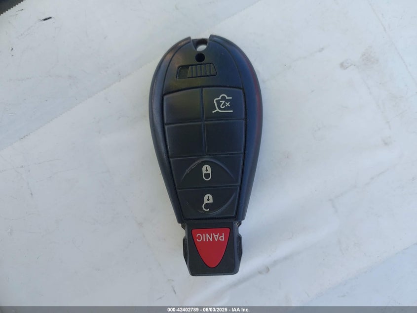 2008 Jeep Commander Sport VIN: 1J8HH48K28C180481 Lot: 42402789