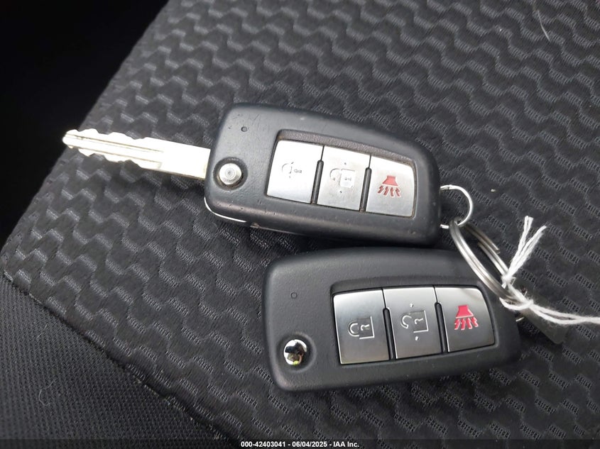 2018 NISSAN ROGUE SPORT S - JN1BJ1CP6JW182499