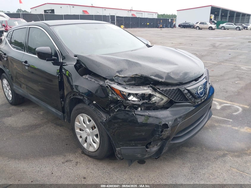 2018 NISSAN ROGUE SPORT S - JN1BJ1CP6JW182499