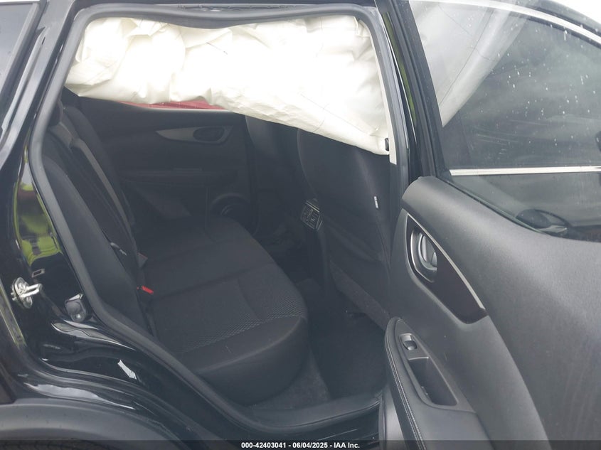 2018 NISSAN ROGUE SPORT S - JN1BJ1CP6JW182499