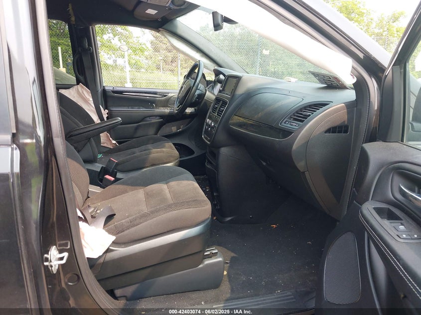 2019 DODGE GRAND CARAVAN SE PLUS - 2C4RDGBG6KR509257