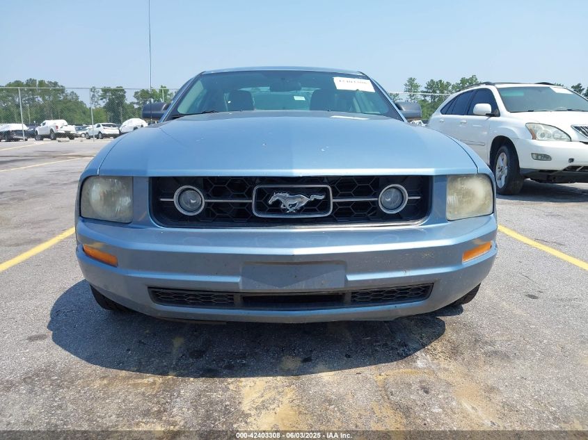 2008 Ford Mustang V6 VIN: 1ZVHT80N785127358 Lot: 42403308