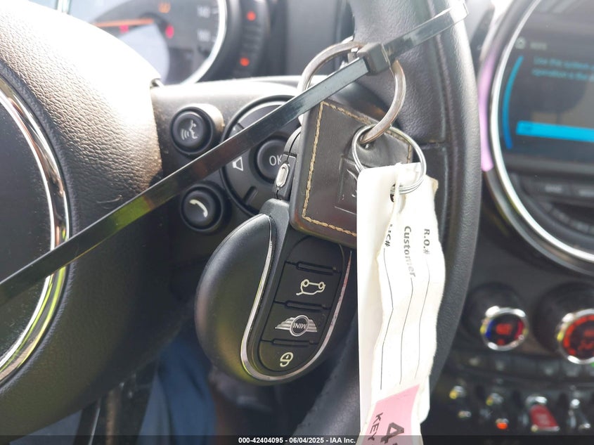 2017 MINI COUNTRYMAN COOPER - WMZYV5C35H3E01693