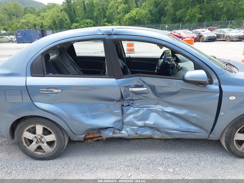 2008 CHEVROLET AVEO VIN: KL1TG56608B051166
