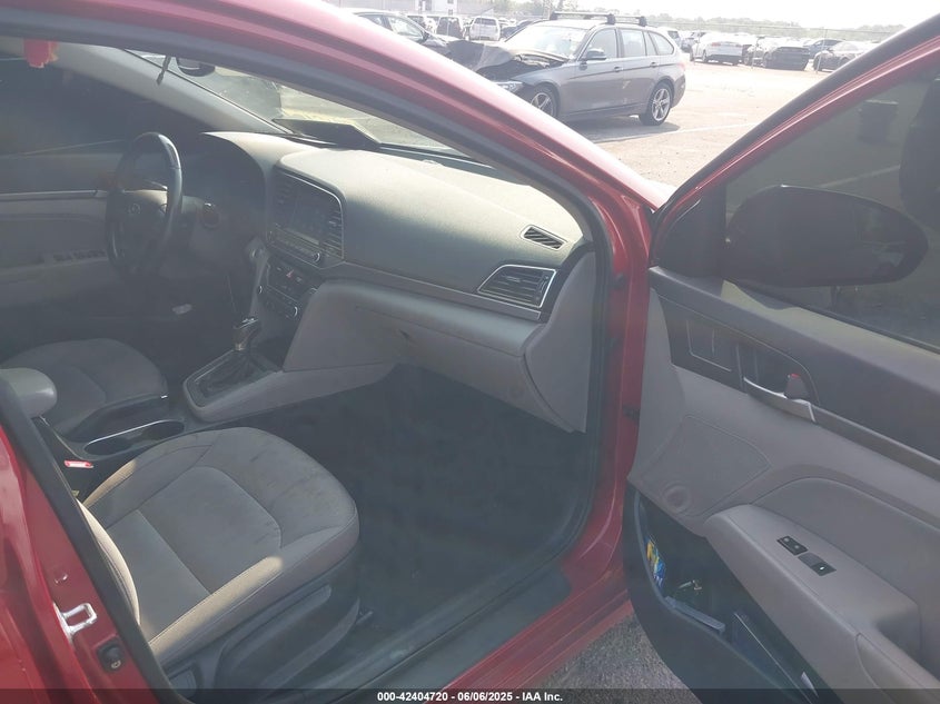2018 HYUNDAI ELANTRA VIN: KMHD84LF2JU466391