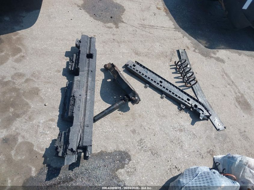 2016 Chevrolet Equinox Lt VIN: 2GNFLFE34G6182642 Lot: 42405078