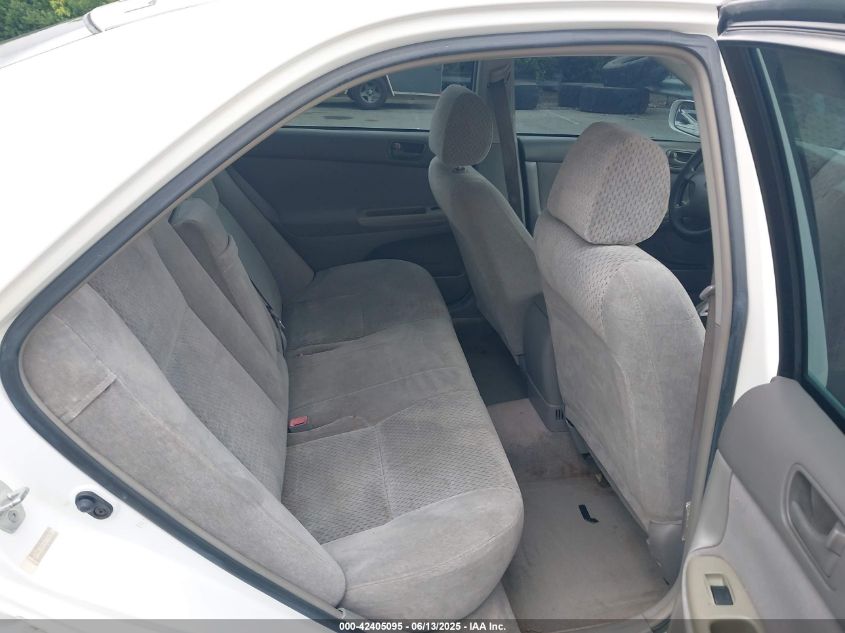 2003 Toyota Camry Le VIN: 4T1BE32K53U132125 Lot: 42906572