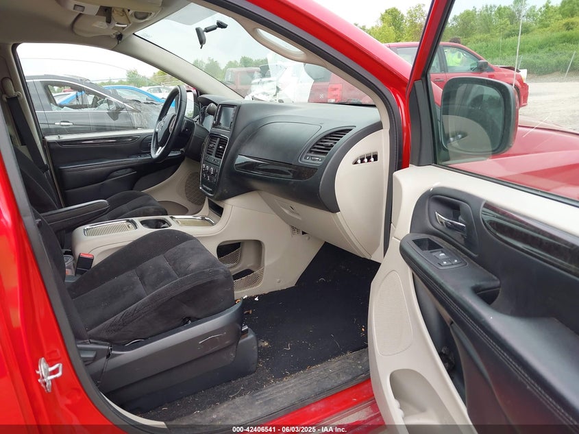 2014 DODGE GRAND CARAVAN SXT - 2C4RDGCG5ER264938