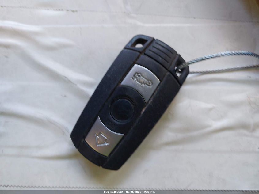 2007 BMW 328I VIN: WBAWB33527PV71646 Lot: 42406681