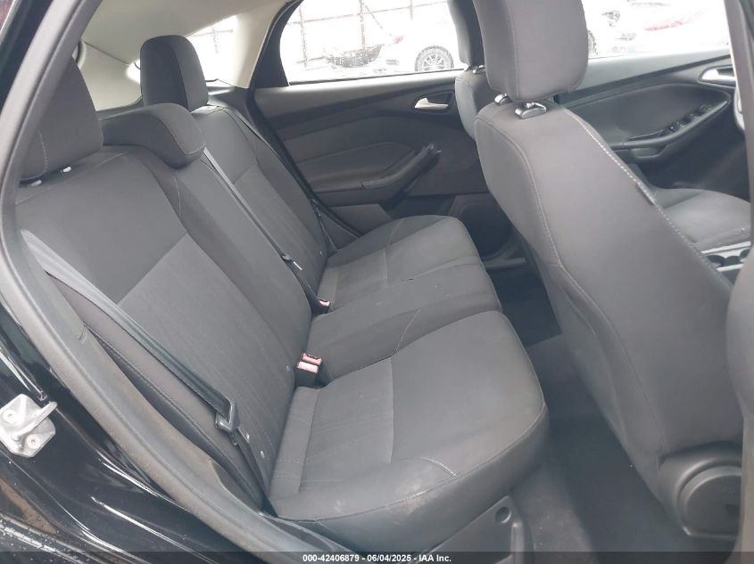 2016 Ford Focus Se VIN: 1FADP3K20GL228723 Lot: 42406879