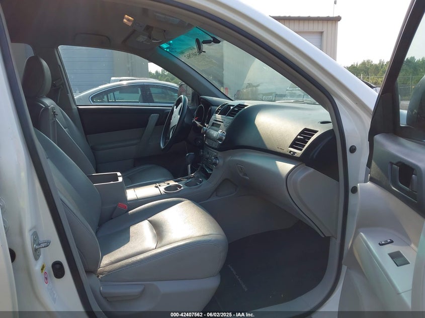 2012 TOYOTA HIGHLANDER VIN: 5TDZA3EH1CS025124