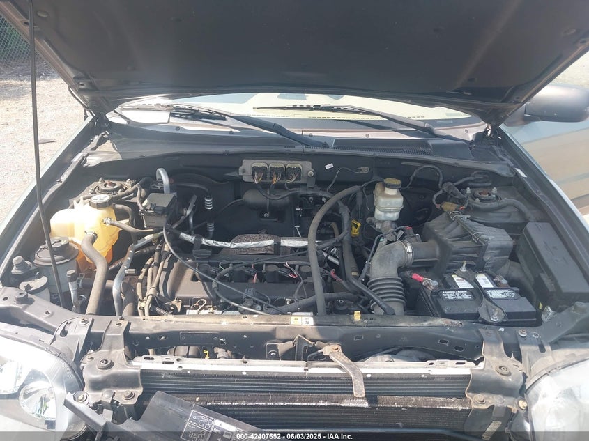 2007 FORD ESCAPE VIN: 1FMYU03Z77KA98763