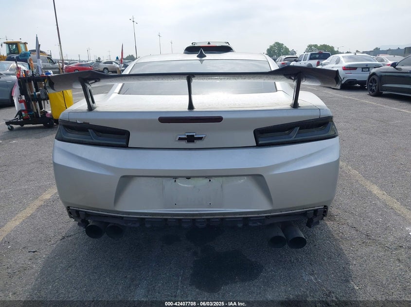 2016 CHEVROLET CAMARO VIN: 1G1FB1RX6G0157609