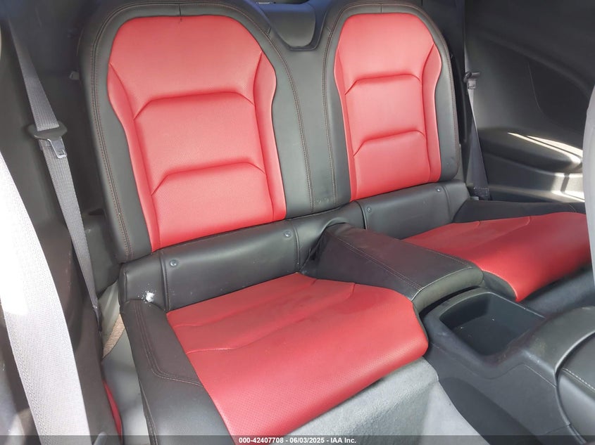 2016 CHEVROLET CAMARO VIN: 1G1FB1RX6G0157609
