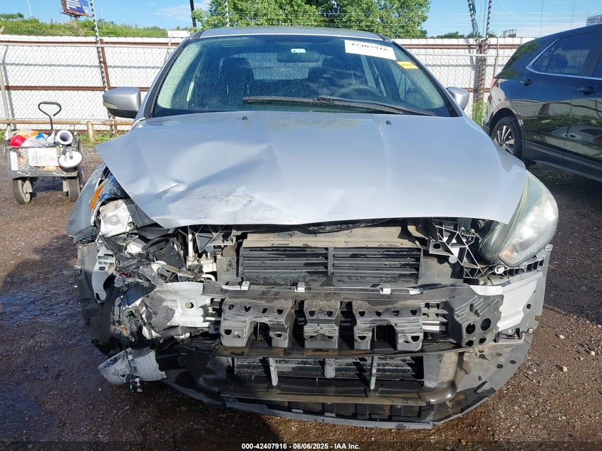 2016 FORD FOCUS SE - 1FADP3F20GL395187