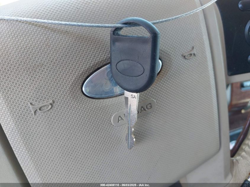 2007 Ford Expedition Eddie Bauer VIN: 1FMFU18577LA46949 Lot: 42408110