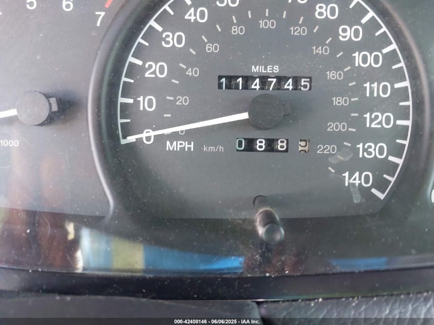 1998 Cadillac Catera Standard VIN: W06VR52RXWR136078 Lot: 42408146