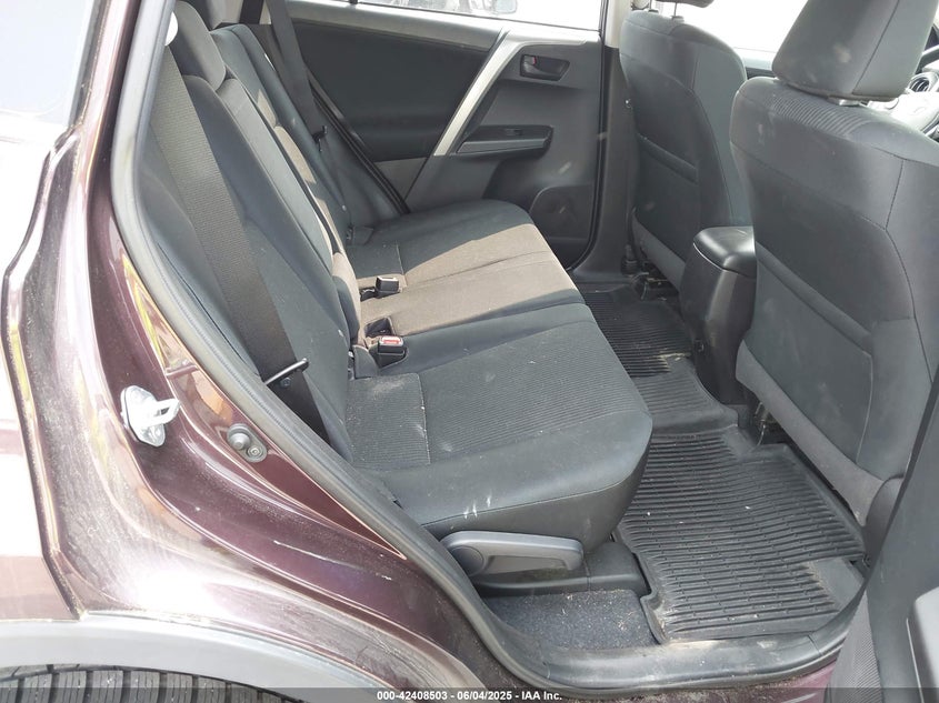 2018 TOYOTA RAV4 VIN: 2T3BFREV2JW791595