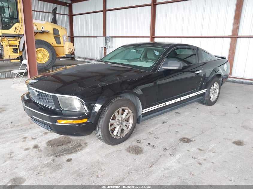2007 FORD MUSTANG VIN: 1ZVFT80N875287710