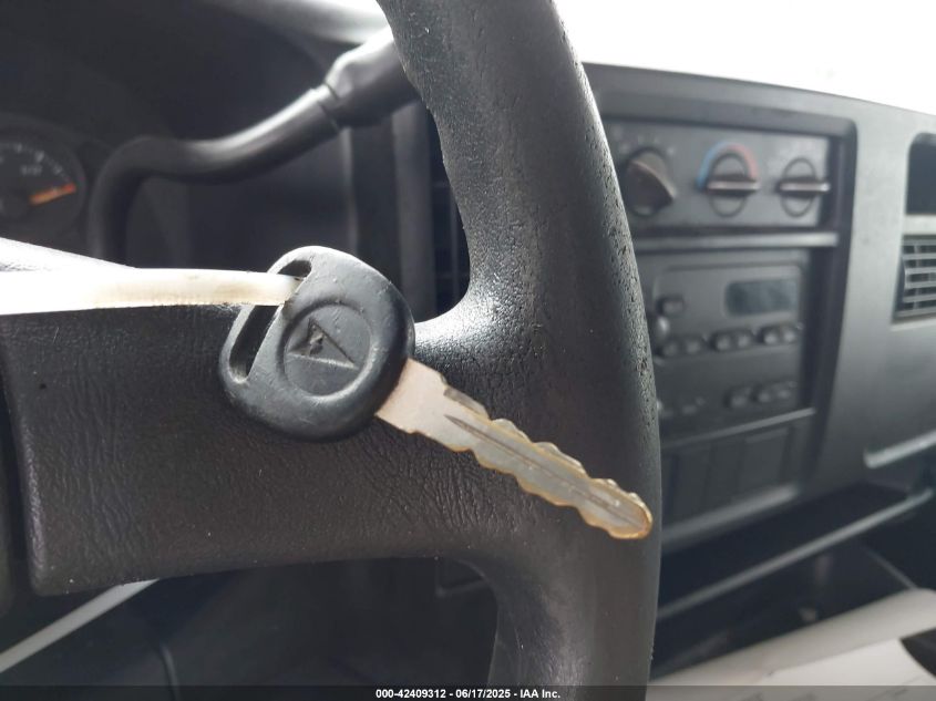 2007 Chevrolet Express Work Van VIN: 1GCGG25V871199975 Lot: 42409312