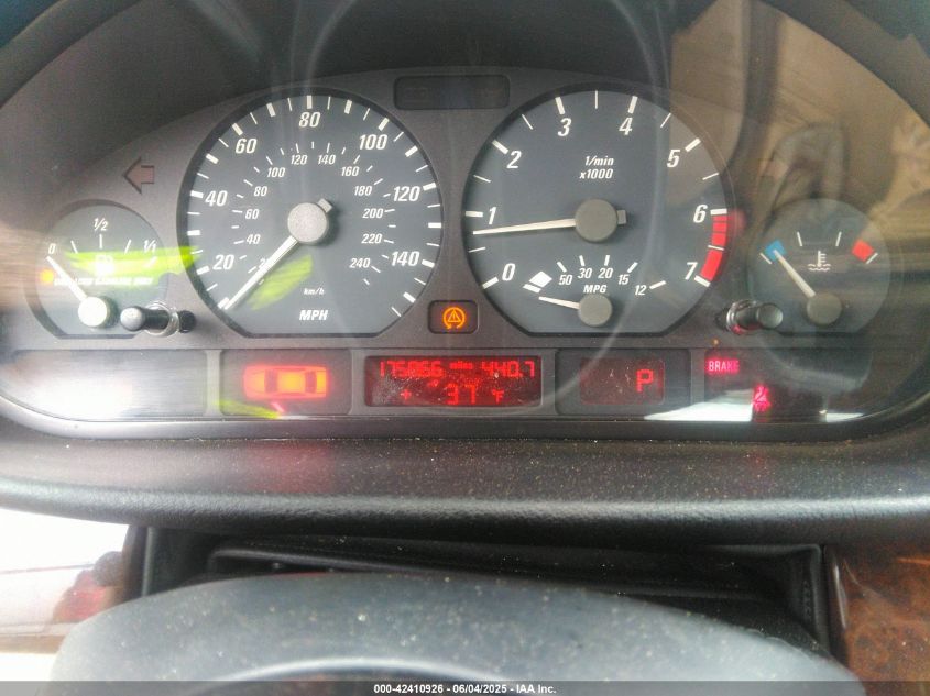 2001 BMW 325Ci VIN: WBABS33431JY52306 Lot: 42410926