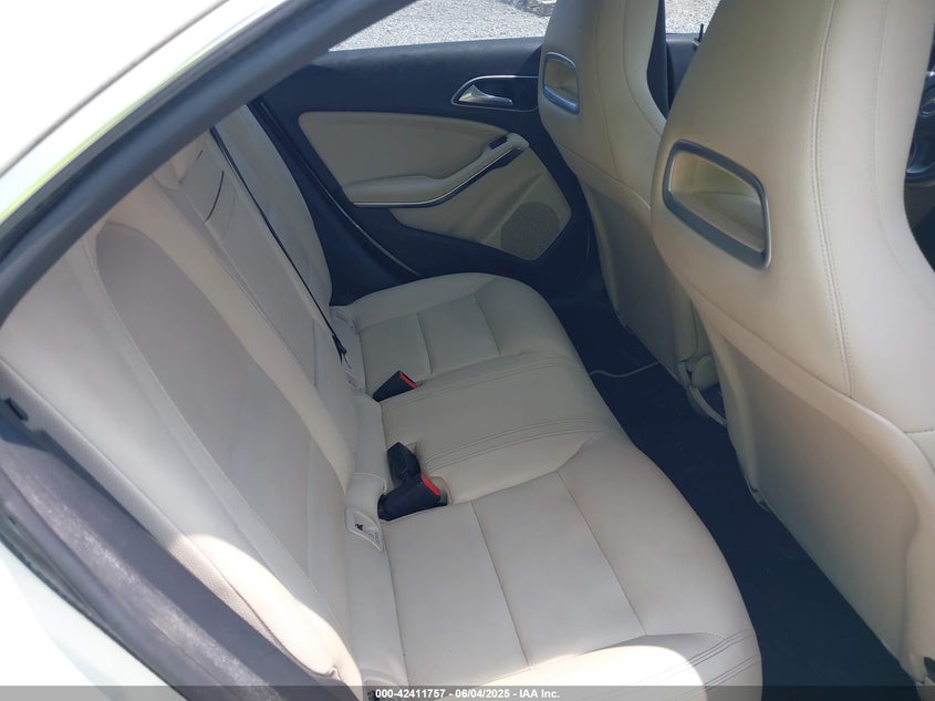 2018 MERCEDES-BENZ CLA 250 VIN: WDDSJ4GB2JN521610