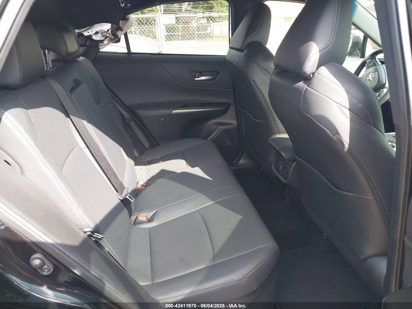 VIN JTEAAAAH1NJ098965 2022 TOYOTA VENZA LIMITED