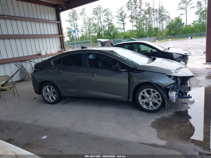 2017 CHEVROLET VOLT VIN: 1G1RB6S52HU108498