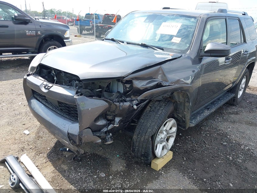 VIN JTEMU5JR4N6003161 2022 TOYOTA 4RUNNER SR5